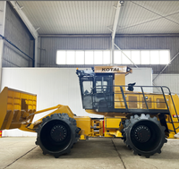 Compacteur de déchets à large largeur d'opération avec lame de bulldozer robuste pour les opérations de construction de décharges sanitaires