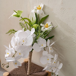 CallaFloral Ramo de Orquídeas Phalaenopsis Artificiales Blancas de Plástico PU y Goma Suave para Decoración de Bodas y Hogar CF02051 - Product Image 3
