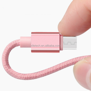 Cable USB-C Multifuncional 3 en 1 al por Mayor, Cable de Carga Rápida Tipo C para iPhone 17 16 15 14 y <span class=keywords><strong>Samsung</strong></span> - Product Image 4