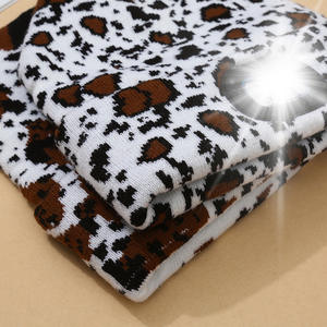 Cuffia personalizzata USB ricaricabile cuffia Led da corsa berretto invernale a maglia da notte torcia elettrica a LED berretti - Product Image 3