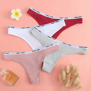 <span class=keywords><strong>Bellissimi</strong></span> Slip da Donna in Cotone Costolato, Perizoma BIKINI Bianco e Nero con Logo, Stile Quotidiano per Donne, Fornitura ODM - Product Image 1