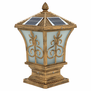 Aluminium Matériau Imperméable Fantaisie Porte Principale Carré Vintage Décoratif Extérieur Led Jardin Solaire Pilier Lumière - Product Image 1