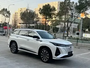 <span class=keywords><strong>Precio</strong></span> Económico, Changan UNI-V <span class=keywords><strong>2023</strong></span>, Autos Usados, Edición Meiman, Turbo Automático, Volante a la Izquierda, Asientos de Cuero - Product Image 3