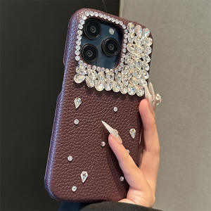 Tschick adatto per <span class=keywords><strong>iPhone</strong></span> <span class=keywords><strong>11</strong></span> Pro Max15 Plus 14 12 13 Pro Max XS pelle brillante diamante acqua diamante <span class=keywords><strong>Cover</strong></span> antiurto per ragazze - Product Image 4