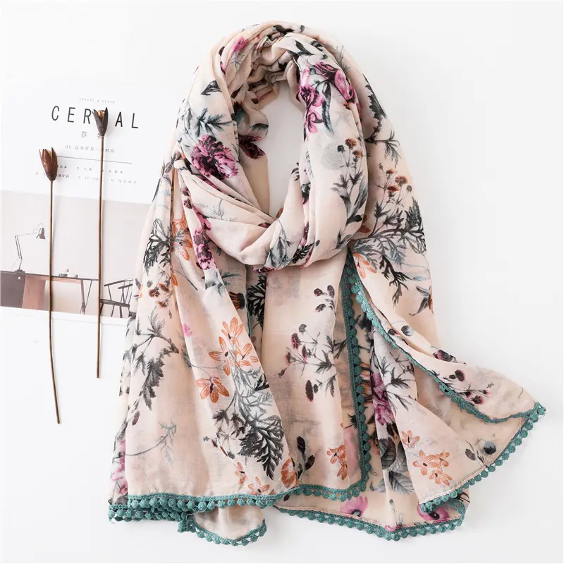 2019 유행 도매 핫 판매 아름다운 꽃 패턴 shawls pompom 이슬람 hijab 스카프