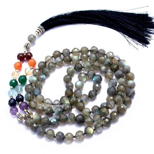 Collier de méditation en labradorite 7 chakras, 108 perles, fait main, pierres précieuses - Product Image 1