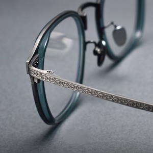 <span class=keywords><strong>Gafas</strong></span> Ópticas <span class=keywords><strong>de</strong></span> Titanio Puro <span class=keywords><strong>de</strong></span> Alta Calidad para Hombre, Montura <span class=keywords><strong>de</strong></span> <span class=keywords><strong>Gafas</strong></span>, Compre Lentes Graduadas y <span class=keywords><strong>Gafas</strong></span> en Línea - Product Image 2