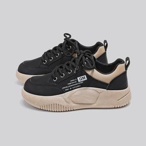 รองเท้าผ้าถักตาข่ายระบายอากาศสำหรับผู้หญิง น้ำหนักเบา พื้นนุ่ม รองเท้ากีฬาผู้หญิง - Product Image 4