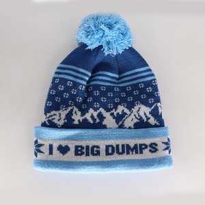Berretto Invernale con Motivo <span class=keywords><strong>a</strong></span> Fiocchi di Neve e Pompon, in Acrilico Lavorato <span class=keywords><strong>a</strong></span> Maglia con Risvolto e Testo Jacquard Personalizzato - Product Image 3