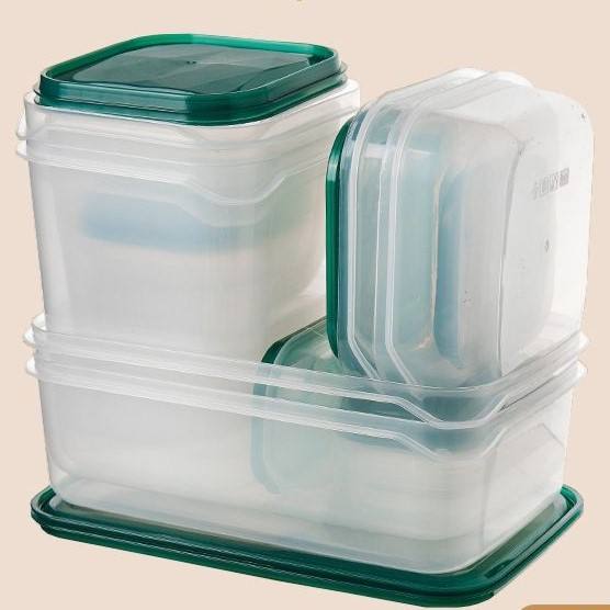 สีเขียวเข้ม