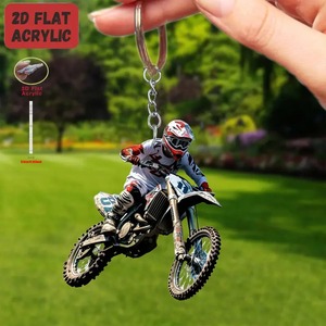 Porte-clés de moto 2D durable et plat - Design minimaliste pour cadeaux d'anniversaire et décoration de garage - Product Image 3