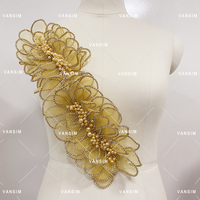 Patches de fleurs 3D en fil métallique Nouvelle feuille de verre carré Accessoires de mariage pour femmes Applique en cristal et strass pour robe