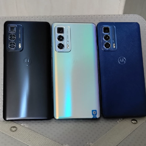 Smartphone Android <span class=keywords><strong>Motorola</strong></span> <span class=keywords><strong>Edge</strong></span> S <span class=keywords><strong>Pro</strong></span> (<span class=keywords><strong>Edge</strong></span> <span class=keywords><strong>20</strong></span> <span class=keywords><strong>Pro</strong></span>) 5G double SIM XT2153-1-DS, écran OLED 144 Hz, appareil photo 108 MP, ensemble complet d'accessoires - Product Image 5