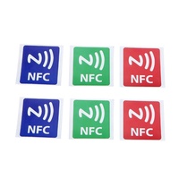 Moins cher 13.56mhz rond programmable diamètre 30mm rouleau incrustation humide RFID NFC étiquette autocollante intelligente