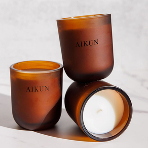 Velas Aromáticas de Primera Calidad con Diseño Personalizado ODM de Fábrica AIKUN para Oficina, Yoga, Meditación y Aromaterapia - Product Image 1