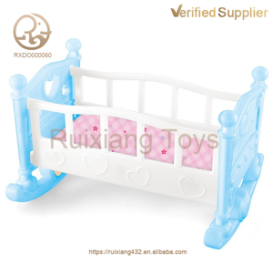 Venta al por mayor Nueva <span class=keywords><strong>cuna</strong></span> <span class=keywords><strong>de</strong></span> bebé <span class=keywords><strong>de</strong></span> simulación Unisex <span class=keywords><strong>muñeca</strong></span> <span class=keywords><strong>de</strong></span> vinilo infantil juguete educativo suave para niños hecho <span class=keywords><strong>de</strong></span> plástico - Product Image 4