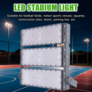 Projecteur solaire haute puissance 1200W avec étanchéité IP66 pour stades, parkings et chantiers de construction, éclairage extérieur - Product Image 3