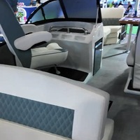 Yacht de sport de luxe, bateau-taxi pour passagers avec maison flottante pour le surf et les activités de plein air