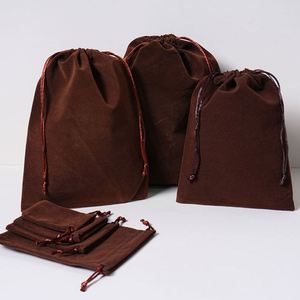 Pochette en velours personnalisée avec cordon de serrage et logo, sac cadeau doux pour bijoux, cosmétiques, cadeaux de mariage, accessoires et emballage - Product Image 3