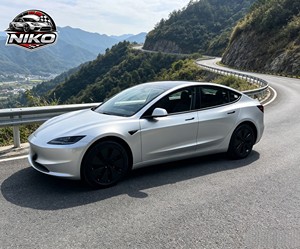 NIKO Film High Quality PET Car Protective Film Easy Installation Auto Car Wrapping Vinyl in Glossy Matte for Body Position - Product Image 1