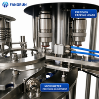 Machine de remplissage automatique de liquides pour bouteilles en verre PET d'eau potable pure minérale de qualité alimentaire 304, avec rinçage et bouchage automatiques
