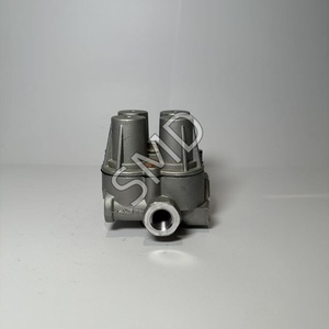 AE4158 valvola di protezione a quattro vie per autocarri pesanti nuove parti del freno pneumatico per autocarri modello ACTROS - Product Image 3