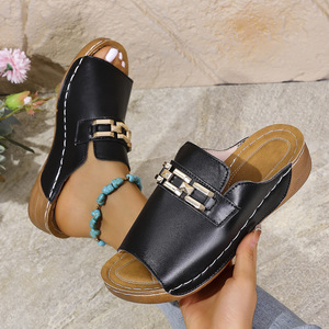 Sandalias de cuña QF1 para mujer, sandalias de cuña con hebilla de cuero para verano, sandalias ligeras y cómodas - Product Image 6