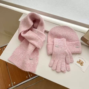 Berretti per foulard al collo 3 pezzi da <span class=keywords><strong>donna</strong></span> per uomo invernale con cappelli da esterno caldi da <span class=keywords><strong>donna</strong></span> lavorati a maglia in lana in poliestere Set di <span class=keywords><strong>guanti</strong></span> da <span class=keywords><strong>sciarpa</strong></span> - Product Image 4