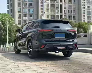 ชุดแต่งรอบคันสไตล์ LC300 สำหรับ Toyota Highlander / Crown Kluge ปี 2021-2025 พร้อมกันชนหน้า-หลังและกระจังหน้า - Product Image 6