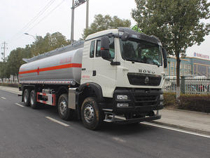 Shanxi Véhicule de transport de réservoir de liquide inflammable à huit roues arrière de 15 tonnes - Product Image 3