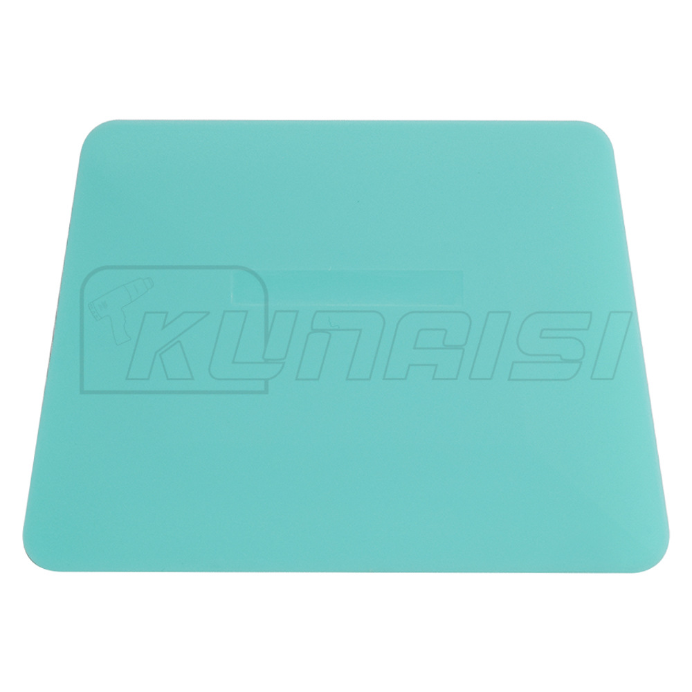 Dbg-01-multiplex scratch-moderate