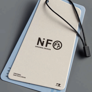Étiquettes volantes d'impression de papier de forme personnalisée de haute qualité pour les vêtements et chaussures pour hommes et femmes - Product Image 2