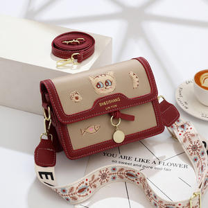 Nuevo bolso dulce de gran capacidad, 2025 bandolera de un solo hombro a la moda y versátil, tendencia Primavera Verano, pequeño cuadrado Sho - Product Image 3