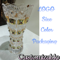 Les vases en émail de cristal incrustés à la main sont adaptés à la décoration de mariage, à la décoration de la maison et aux cadeaux