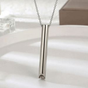 Collar Antiestrés de Acero Inoxidable - Silbato de Respiración Consciente para Aliviar el Estrés, Regalo Unisex para Navidad y Acción de Gracias - Product Image 2