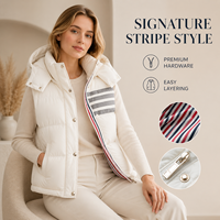 Gilet matelassé contemporain pour femme, 90 % duvet de canard blanc, court, à capuche, avec fermeture à boutons-pression, idéal pour les superpositions par temps transitoire au quotidien