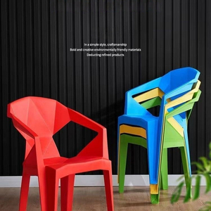 Sedia da Esterno Impilabile in Plastica PP per Giardino, Cortile, Bordo Piscina ed Eventi all'Aperto - Product Image 4