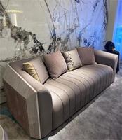 Canapé deux places combinaison italienne légère et luxueuse suite moderne salon style moderne bois massif cuir mobilier complet