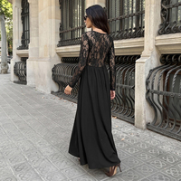 Robe longue élégante noire à coupe trapèze décontractée avec manches en dentelle pour femme, col carré, manches longues, style français, printemps-automne