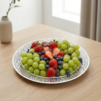 Assiettes de présentation jetables en plastique de luxe à découpe ajourée, élégantes et rondes, pour événements et banquets, directement de l'usine