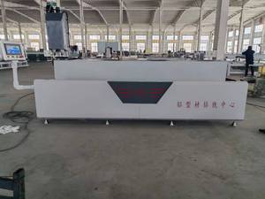 Machine de perçage et de fraisage CNC en aluminium à trois axes, double tête, haute précision, 3 m, JUNDE OEM/ODM - Product Image 5