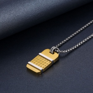 Collier pendentif carré pour homme en acier inoxydable, style punk, avec chaîne maille vénitienne, bijoux XR, pour usage quotidien - Product Image 5