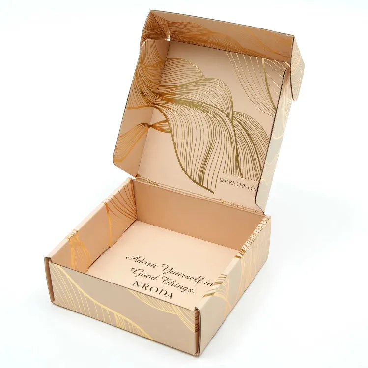 Kotak pengiriman perhiasan kertas Kraft bergelombang kemasan hadiah cap emas mewah dengan harga rendah