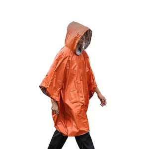 <span class=keywords><strong>Poncho</strong></span> de <span class=keywords><strong>pluie</strong></span> imperméable orange à capuche réfléchissant pour les sports de plein air - Randonnée, vélo, cyclisme, plastique épais - Product Image 1