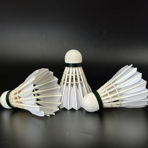 Shuttlecock Bulu Tangkis DunRun <span class=keywords><strong>DR</strong></span>-13 Kelas Turnamen Bulu Angsa Daya Tahan Tinggi Gabus 2-Lapisan Dijual - Product Image 4