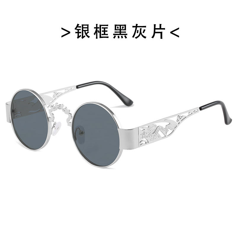 Marco plateado, película en blanco y negro.