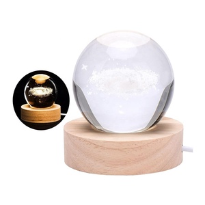 Lampe de nuit boule de cristal 3D Art déco lumière chaude écologique chargeur mural USB compact sortie 5V1A pour la décoration intérieure - Product Image 2