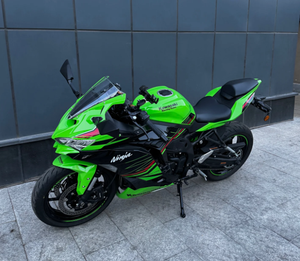 Moto <span class=keywords><strong>Kawasaki</strong></span> <span class=keywords><strong>Ninja</strong></span> <span class=keywords><strong>400</strong></span> haute performance, directement de l'usine, certifiée CE - Product Image 4