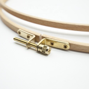 14cm Wooden Round Frame <strong>Embroidery</strong> <strong>Hoop</strong> - Product Image 5
