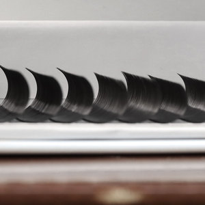 Extensions de cils résistantes à l'humidité pour l'Asie du Sud-Est, adaptées aux climats tropicaux, traitées à l'huile de coco, 12 mm, Bali, Indonésie, Resort - Product Image 3